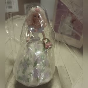 Vintage 1995 Hallmark keepsake Barbie ornament